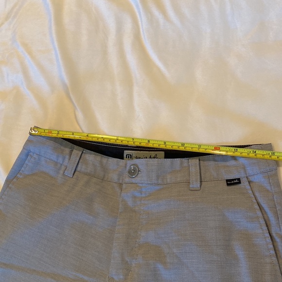 Travis Matthew Mens Golf Shorts size 30 - Picture 3 of 6